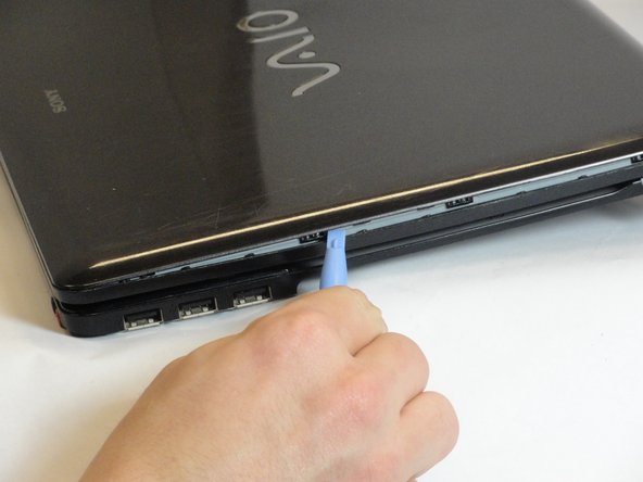 Sony VAIO VPC-EB33FM Display Replacement: crwdns2935265:028crwdnd2935265:02crwdnd2935265:03crwdne2935265:0