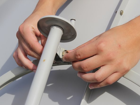 Full Solar Cooker Assembly: crwdns2935265:012crwdnd2935265:03crwdnd2935265:03crwdne2935265:0