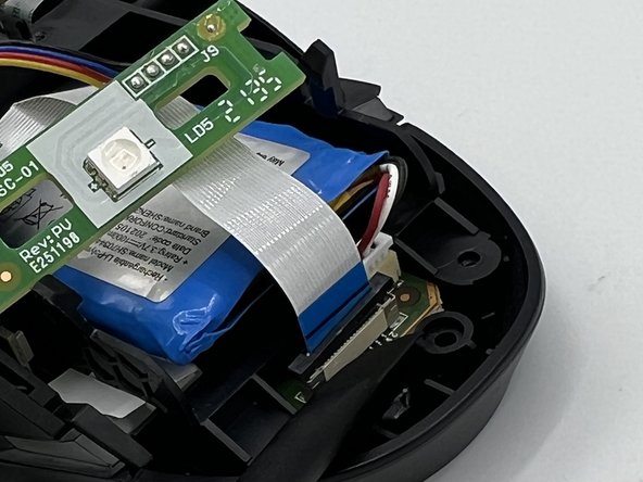 Corsair Dark Core RGB PRO SE Battery Replacement: crwdns2935265:04crwdnd2935265:02crwdnd2935265:03crwdne2935265:0