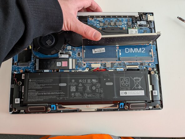 EliteBook 8 G1i 14 RAM replacement, Ram replacement: step 1, image 3 of 3