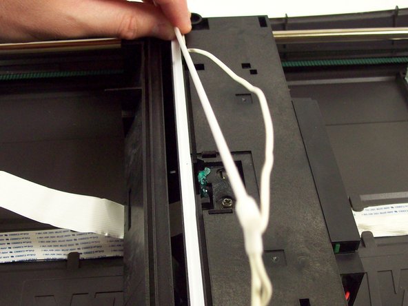 Microtek ScanMaker 5900 New Bulb Replacement, Remove the bulb: crwdns2935265:08crwdnd2935265:02crwdnd2935265:03crwdne2935265:0