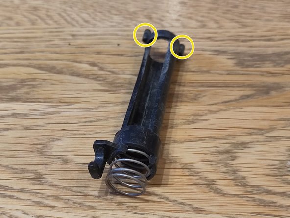 Dismantling the Melitta Caffeo CI brew group in the appliance, Inserting the coffee chamber and bar: crwdns2935265:010crwdnd2935265:03crwdnd2935265:03crwdne2935265:0