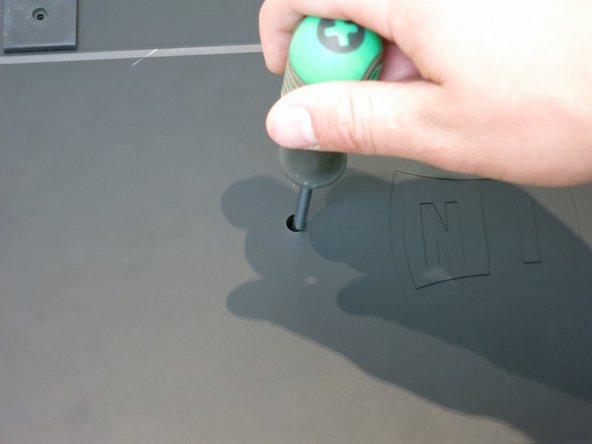 Native Instruments Traktor Kontrol S2 MK1: Disassembly and Jog Wheel Replacement: crwdns2935265:06crwdnd2935265:02crwdnd2935265:03crwdne2935265:0