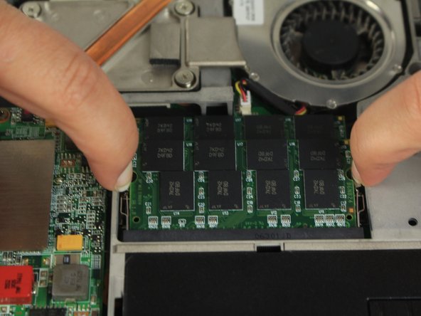 Alienware Aurora M9700 RAM Replacement: crwdns2935265:05crwdnd2935265:03crwdnd2935265:03crwdne2935265:0