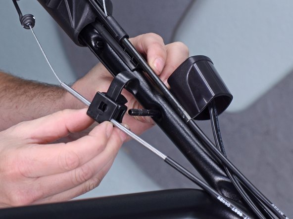 Toro Walk Behind Mowers 21199HD 2018 Brake Cable Replacement: crwdns2935265:010crwdnd2935265:03crwdnd2935265:03crwdne2935265:0