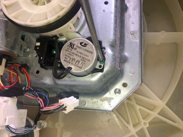 Amana Washing Machine NTW4516FW Shift Actuator Replacement: crwdns2935265:04crwdnd2935265:02crwdnd2935265:03crwdne2935265:0