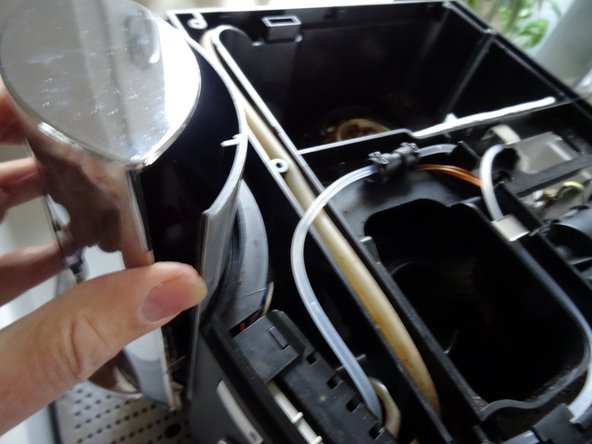 Jura Impressa S models dispensing head revision, Revision of the dispensing head: crwdns2935265:08crwdnd2935265:03crwdnd2935265:03crwdne2935265:0