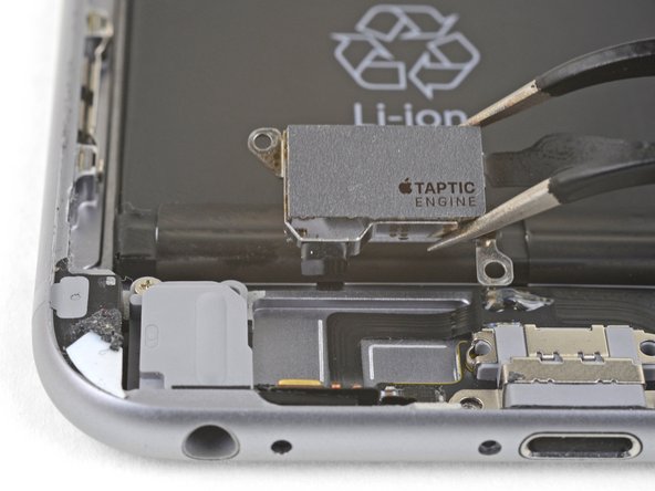 iPhone 6s Plus Rear Case Replacement: crwdns2935265:061crwdnd2935265:02crwdnd2935265:02crwdne2935265:0