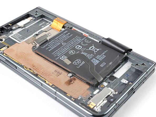 How to Apply New Base Battery Adhesive in Your Google Pixel Fold, Secure the battery: crwdns2935265:05crwdnd2935265:03crwdnd2935265:03crwdne2935265:0