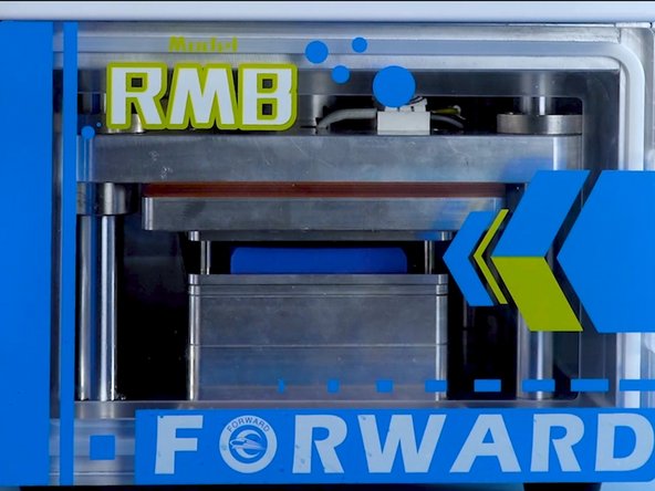Five Steps To Replace Samsung S9 Broken Screen, LCD Laminating: step 4, image 2 of 2