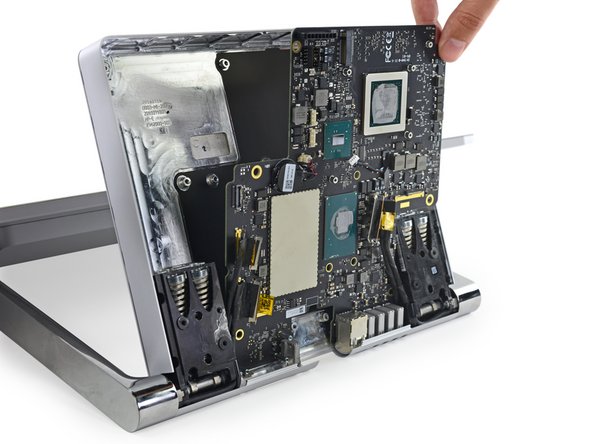 Surface Studio Motherboard Replacement: crwdns2935265:08crwdnd2935265:02crwdnd2935265:02crwdne2935265:0
