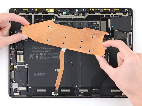 Microsoft Surface Pro X Front Camera Replacement: étape 33, image 3 de 3