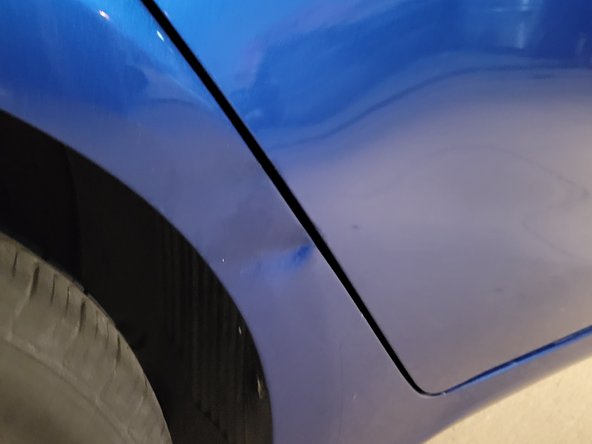 How to Repair Automobile Scratches & Paint Chips: crwdns2935265:09crwdnd2935265:03crwdnd2935265:03crwdne2935265:0