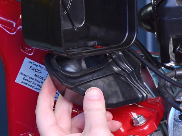 Honda FC600 Tiller Carburetor Replacement: crwdns2935265:05crwdnd2935265:02crwdnd2935265:02crwdne2935265:0