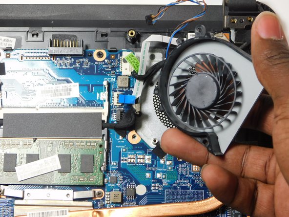 HP 14-an012nr Fan Replacement, Fan: crwdns2935265:03crwdnd2935265:03crwdnd2935265:03crwdne2935265:0