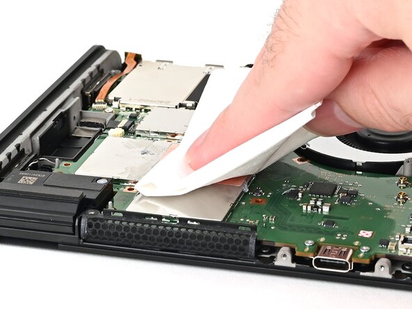 Nintendo Switch 2 Board Replacement, Clean the thermal paste: crwdns2935265:038crwdnd2935265:02crwdnd2935265:03crwdne2935265:0