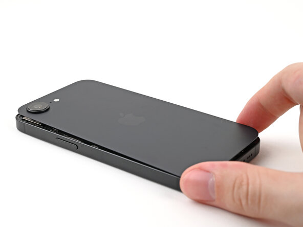 iPhone 16e Battery Replacement