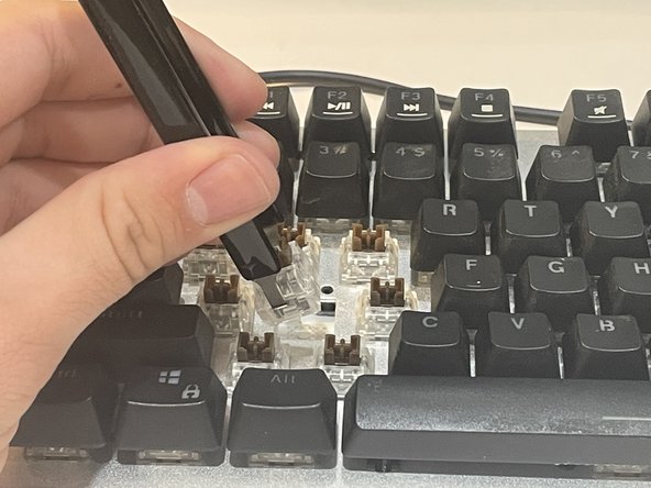 GAMDIAS Hermes E1C Keyboard Switch Replacement: 4 단계, 이미지 3개 중 3개