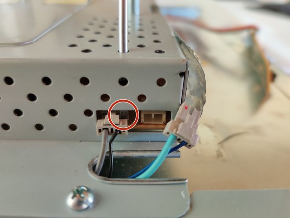 Acer X191 monitor Powerboard and Logicboard shield Replacement, Removing the power cable connectors: crwdns2935265:013crwdnd2935265:03crwdnd2935265:03crwdne2935265:0