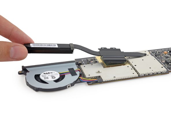 Microsoft Surface Book Teardown: crwdns2935265:027crwdnd2935265:02crwdnd2935265:03crwdne2935265:0