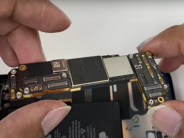 iPhone 12  Teardown