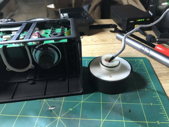 Htterino Projection Alarm Clock LED projector Replacement, Remove the projector wheel: crwdns2935265:010crwdnd2935265:02crwdnd2935265:02crwdne2935265:0