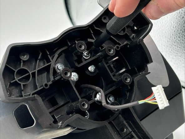 Logitech G920 Driving Force Motor Motherboard Replacement: crwdns2935265:05crwdnd2935265:02crwdnd2935265:02crwdne2935265:0