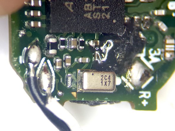 Technics EAH-AZ40P-S Bluetooth Headphone Teardown: crwdns2935265:016crwdnd2935265:02crwdnd2935265:02crwdne2935265:0