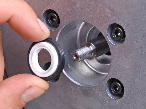 Wacker Pump PG1 2014 Seal Kit Replacement, Remove the seal kit components: crwdns2935265:012crwdnd2935265:03crwdnd2935265:03crwdne2935265:0