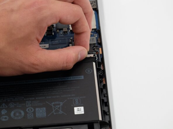 Dell Latitude 5580 Battery Replacement: crwdns2935265:03crwdnd2935265:02crwdnd2935265:02crwdne2935265:0