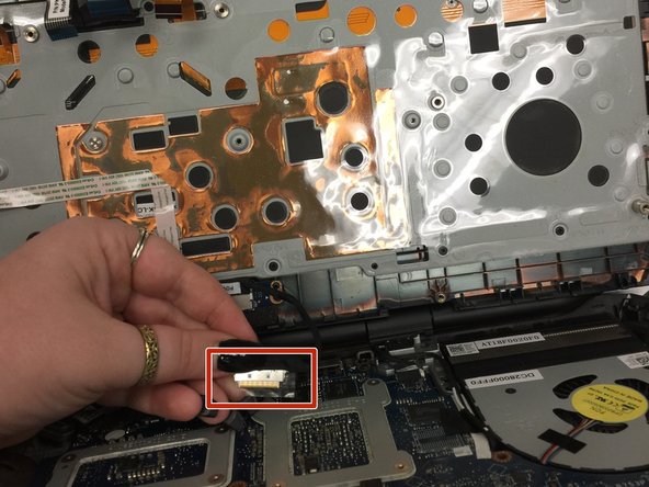 Alienware 17 R2 Battery Replacement: crwdns2935265:06crwdnd2935265:03crwdnd2935265:03crwdne2935265:0