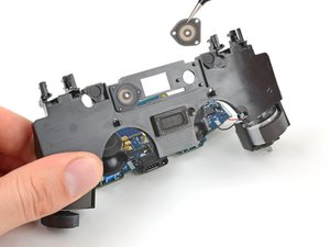 Cómo arreglar la desviación del joystick izquierdo en un controlador  DualShock PS4 sin soldar - Guía de reparación iFixit