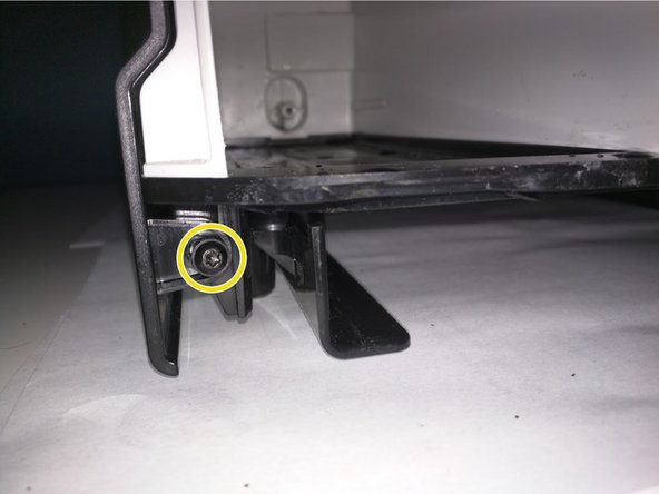 Saeco Intelia HD8752 LCD Display Panel Replacement, Removing left side casing: crwdns2935265:03crwdnd2935265:03crwdnd2935265:03crwdne2935265:0