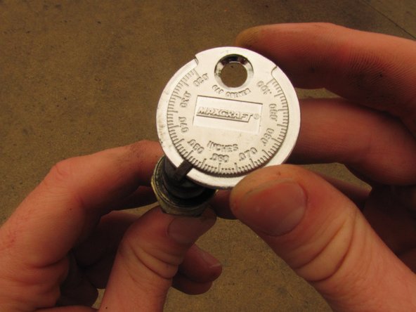 1997-2003 Chevrolet Malibu Spark Plugs Replacement: crwdns2935265:05crwdnd2935265:03crwdnd2935265:03crwdne2935265:0