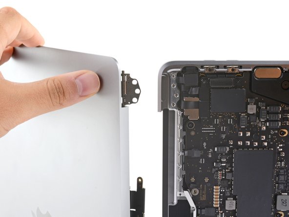 MacBook Pro 13" Two Thunderbolt Ports Late 2020 Display Assembly Replacement: crwdns2935265:032crwdnd2935265:03crwdnd2935265:03crwdne2935265:0