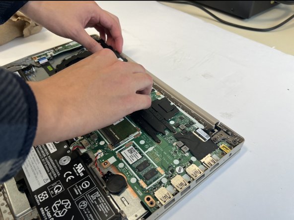 Lenovo IdeaPad 3-15ADA05 Heat Sink Replacement: crwdns2935265:06crwdnd2935265:02crwdnd2935265:03crwdne2935265:0