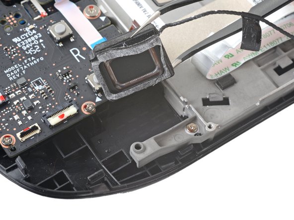 Steam Deck Speakers Replacement: crwdns2935265:030crwdnd2935265:02crwdnd2935265:02crwdne2935265:0