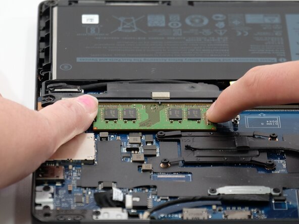 Dell Latitude 5580 RAM Replacement: crwdns2935265:02crwdnd2935265:02crwdnd2935265:03crwdne2935265:0