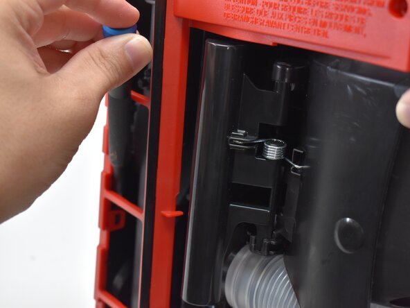 Bissell CleanView Compact 3508 Lower Hose Replacement: crwdns2935265:03crwdnd2935265:02crwdnd2935265:03crwdne2935265:0