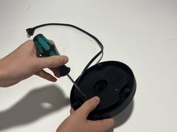 Oster BVST-EK5967 Electric Kettle Disassembly: crwdns2935265:02crwdnd2935265:02crwdnd2935265:02crwdne2935265:0