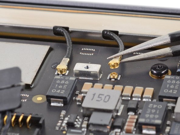 MacBook Air 13" Late 2020 Screen Replacement: crwdns2935265:06crwdnd2935265:02crwdnd2935265:03crwdne2935265:0