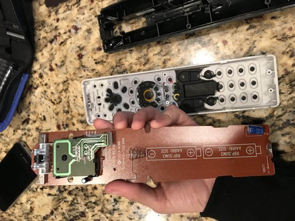 Directv Remote Teardown: step 4, image 1 of 2