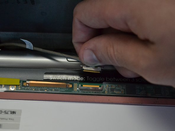 Sony Vaio VGN-SR140E Screen Replacement: crwdns2935265:08crwdnd2935265:03crwdnd2935265:03crwdne2935265:0