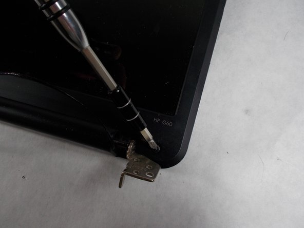 HP Pavilion G60-247CL Screen Replacement: crwdns2935265:013crwdnd2935265:03crwdnd2935265:03crwdne2935265:0