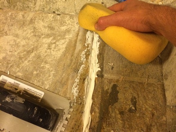 How to Install Bathroom Tile Flooring: crwdns2935265:011crwdnd2935265:02crwdnd2935265:03crwdne2935265:0