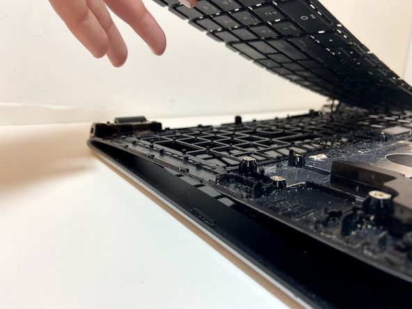 HP 15-ay114cy Keyboard Replacement, Remove the Keyboard: crwdns2935265:018crwdnd2935265:02crwdnd2935265:03crwdne2935265:0