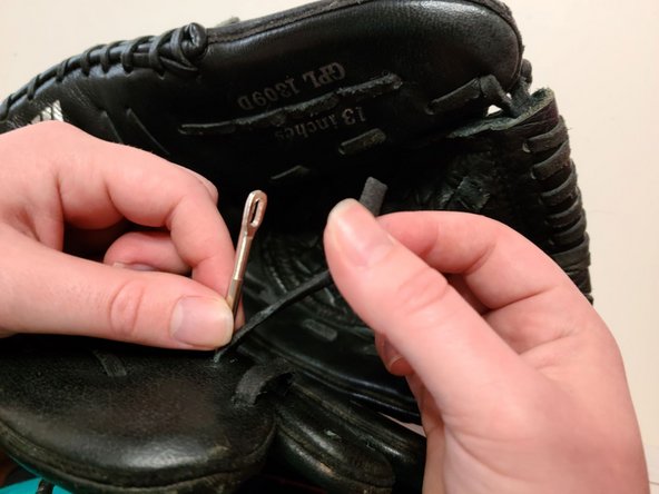 Softball Glove String Replacement: crwdns2935265:07crwdnd2935265:02crwdnd2935265:03crwdne2935265:0