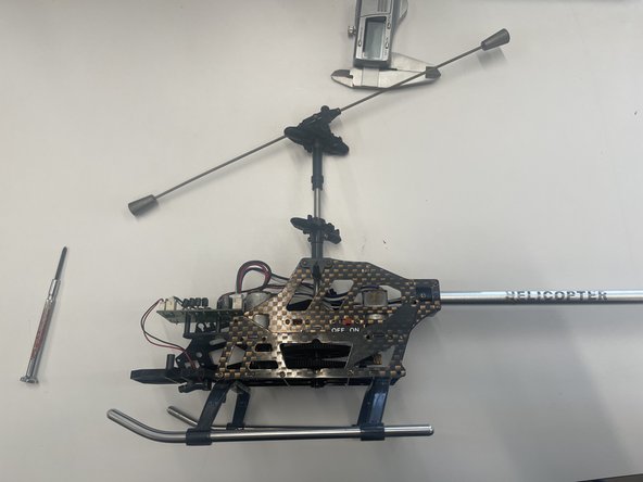 Rc helicopter teardown: crwdns2935265:04crwdnd2935265:02crwdnd2935265:02crwdne2935265:0