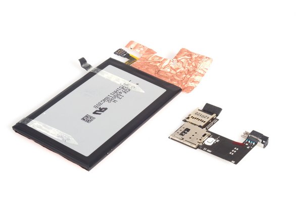 Motorola Moto G 2nd Generation Teardown: crwdns2935265:07crwdnd2935265:03crwdnd2935265:03crwdne2935265:0