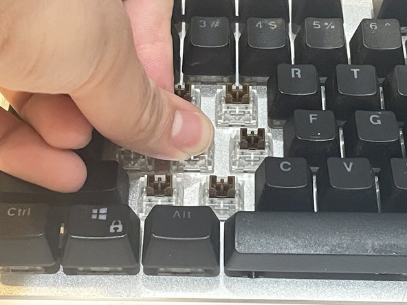 GAMDIAS Hermes E1C Keyboard Switch Replacement: 5 단계, 이미지 3개 중 3개